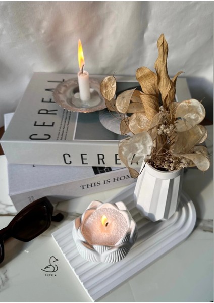 Geometrik Desenli Vazo ve Lotus Çiçek Inci Tozlu Mumluk Set modelleri