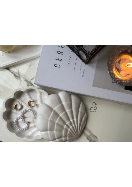 Istiridye Görünümlü Kapaklı Dekoratif Tabak fırsatları