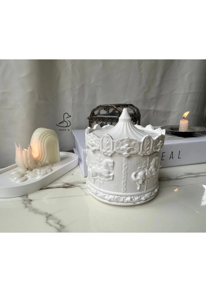 Atlı Karınca Dönme Dolap Taş Tozu Dekoratif Obje