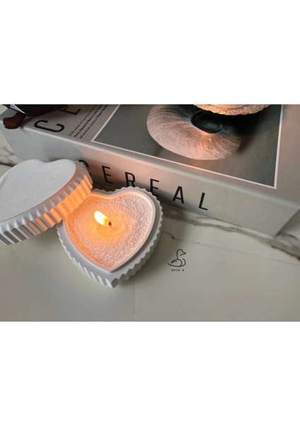 Kalp Görünümlü Kapaklı Inci Tozlu Mumluk indirimleri