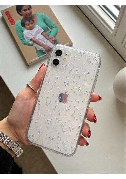 iPhone 11 Uyumlu Şeffaf Çiçek Desenli Yumuşak Kamera Korumalı Silikon Kılıf