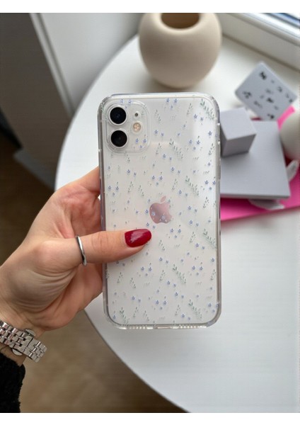 iPhone 11 Uyumlu Şeffaf Çiçek Desenli Yumuşak Kamera Korumalı Silikon Kılıf indirimleri