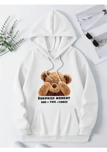 Women's Cute Bear & Letter Print Hoodie