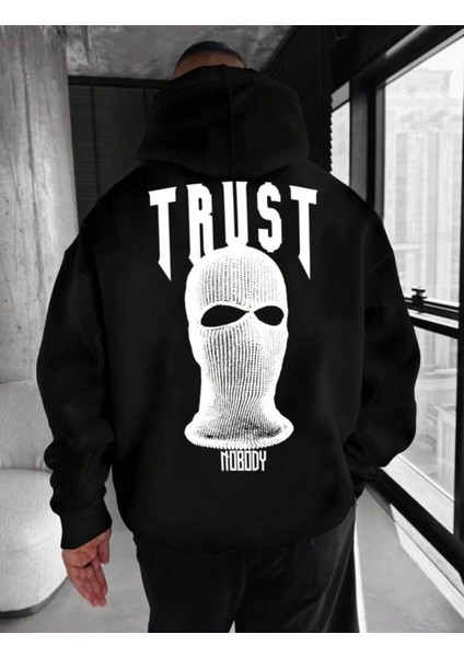 Trust Sırt ve Göğüs Baskılı Geniş Kesim 3 Iplik Sweatshirt