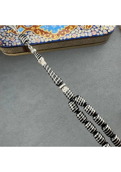 Türker Kızılelma Gümüş Işlemeli Oltu Taşı Tesbih modelleri