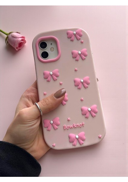 iPhone 12 / 12 Pro Uyumlu Pembe Fiyonk Desenli Kabartmalı Yumuşak Silikon Kılıf