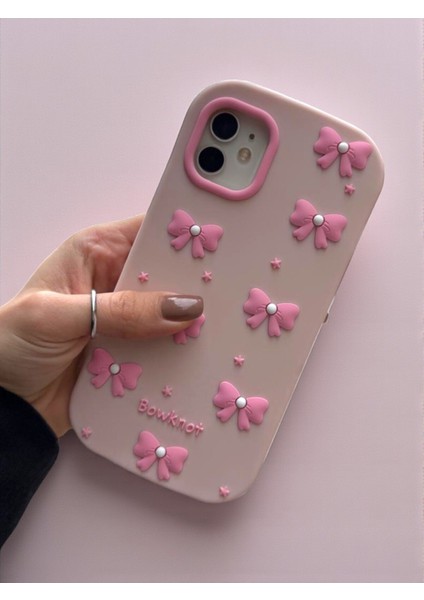 iPhone 12 / 12 Pro Uyumlu Pembe Fiyonk Desenli Kabartmalı Yumuşak Silikon Kılıf