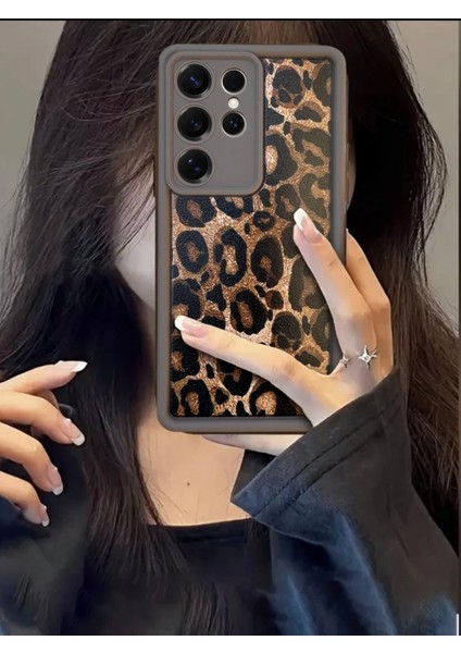 Samsung Galaxy S25 Ultra Uyumlu – Leopar Desenli Şık ve Dayanıklı Silikon Kılıf