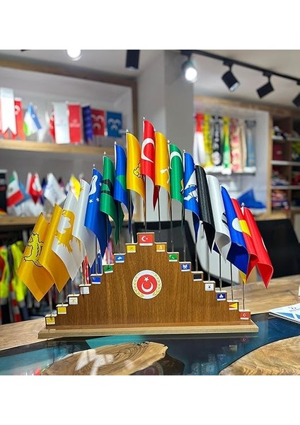 Eski Türk Devletleri Bayrak Takımı