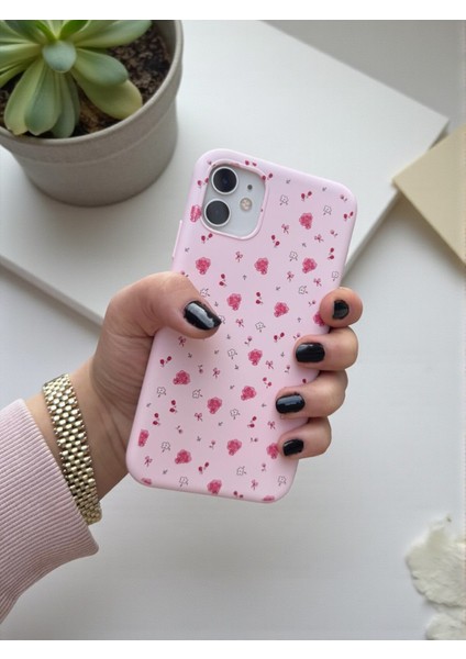 iPhone 12 Uyumlu Pembe Çiçek Desenli Lansman Liquid Silikon Yumuşak Kılıf