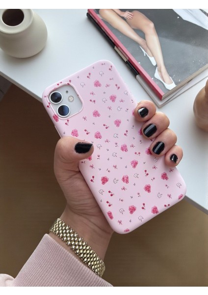 iPhone 12 Uyumlu Pembe Çiçek Desenli Lansman Liquid Silikon Yumuşak Kılıf fırsatları
