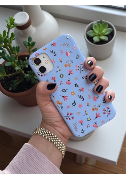 iPhone 12 Uyumlu Mavi Çiçek Desenli Lansman Liquid Silikon Kılıf