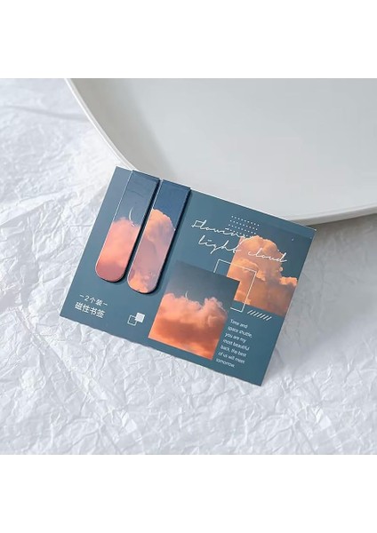 Flowing Light Cloud Temalı Ayraç