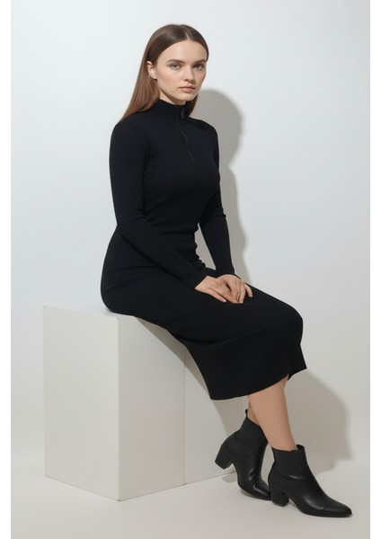 Kadın Fermuarlı Siyah Uzun Elbise fiyatları