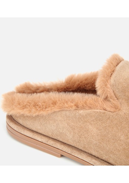 01TEH315350A300 KADIN Süet Deri Bej Içi Kürklü Düz Günlük Terlik fiyatları