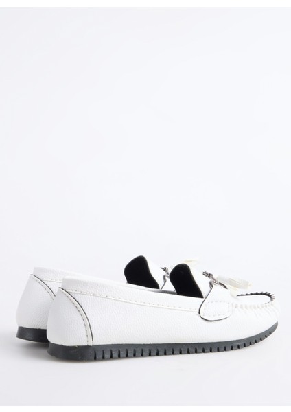 Beyaz Kadın Loafer Emaı modelleri