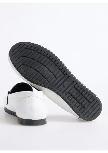 Beyaz Kadın Loafer Emaı fırsatları