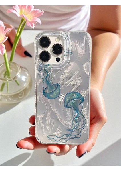 iPhone 15 Pro Uyumlu Deniz Anası Desenli Tüylü Hologramlı Silikon Kılıf fırsatları