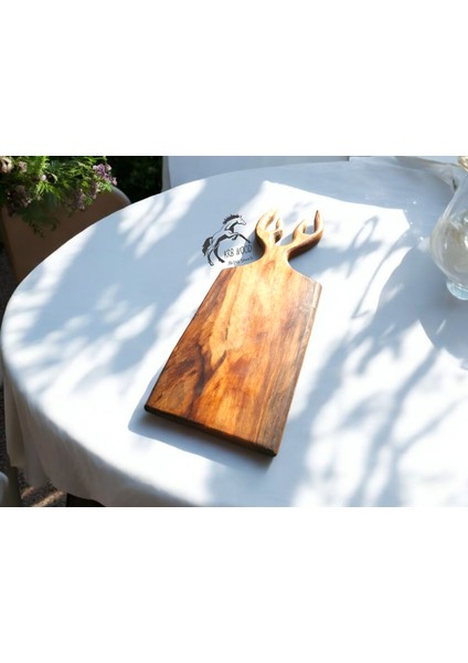 Ceviz Ağacı Geyikli Kesme Tahtası, Geyikli Sunumluk, Geyik Boynuzlu Sunum Tahtası, Servis Tahtası fiyatları
