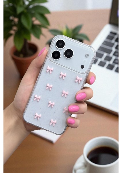 Apple iPhone 17 Pro Uyumlu Pembe Fiyonk Desenli Yumuşak Silikon Kılıf, Darbeye Karşı Dayanıklı Kapak