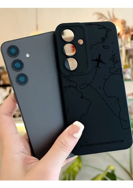 Samsung S24 Fe Uyumlu – Siyah Harita Desenli Yumuşak Silikon Kılıf fırsatları