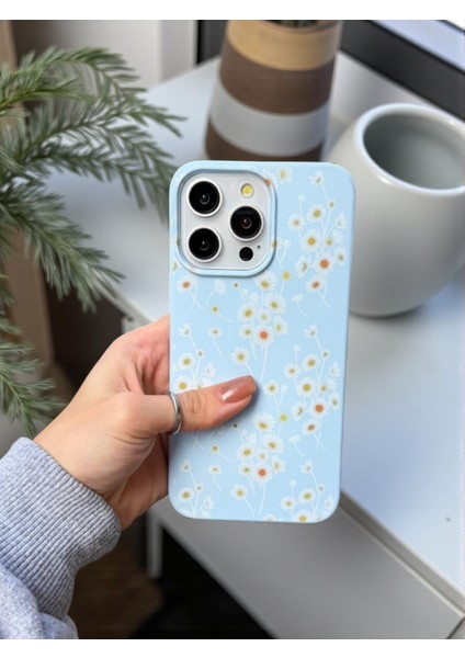 iPhone 16 Pro Uyumlu Papatya Desenli Mavi Lansman Liquid Silikon Kılıf modelleri