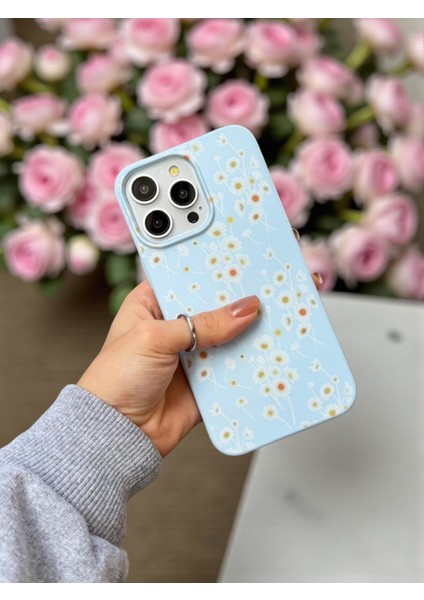 iPhone 16 Pro Uyumlu Papatya Desenli Mavi Lansman Liquid Silikon Kılıf indirimleri
