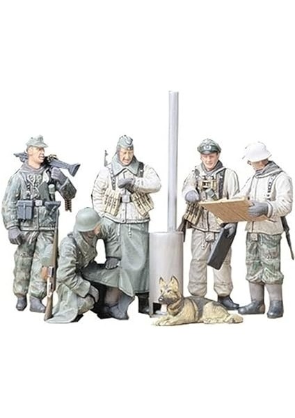 1/35 German Soldiers Field Briefing Plastik Askeri Figür Kiti fiyatları