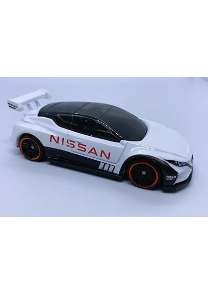 Wheels - Nissan Leaf Nismo RC_02 - Hw Modified 4/5 - HKK50 - Short Card - Beyaz - Mattel 2023 fırsatları