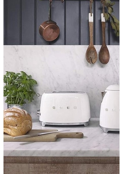 Beyaz TSF01CREU Retro Krem 2x2 Slot Ekmek Kızartma Makinesi fırsatları