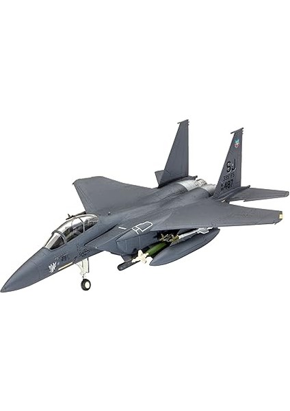 Model Set F-15E - 1:72-63972 modelleri