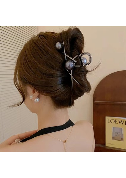 Basit Yay Metal Kapma Klipsi Kadın Gelişmiş Büyük Mizaç Duygusu Köpekbalığı Klipsi Soğuk Başın Arkası (Yurt Dışından)