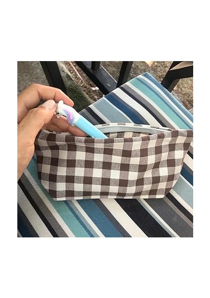 Büyük Pötikareli Yıkanabilir Fermuarlı Tek Gözlü Bez Kalemlik Kalem Kutusu Cüzdan Makyaj Çantası Bez Kalem Kesesi (Kahverengi) indirimleri