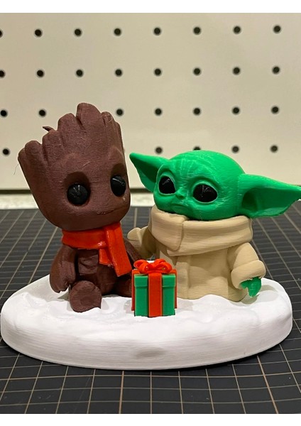 CRAFTSY3D Bebek Groot En Iyi Arkadaş Tatili Heykeli – 3D Baskı Dekoratif Masaüstü Figür