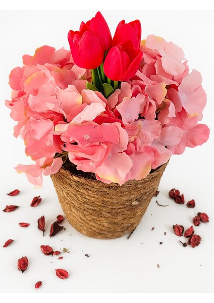 Romantik Pembe Ortanca & Laleler Hasır Saksı Aranjmanı