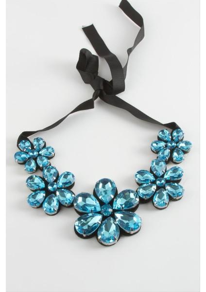 Papatya Taşlı Yaka Kolye