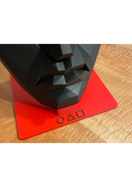 CRAFTSY3D Ön Lider Maske Standı – Squid Game Esintili 3D Baskı Dekoratif Stand fiyatları