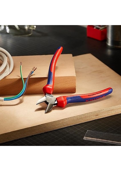 Diyagonal Kesiciler Siyah Atramentize Edilmiş, Çok Bileşenli Saplarla 160 mm 70 02 160 indirimleri