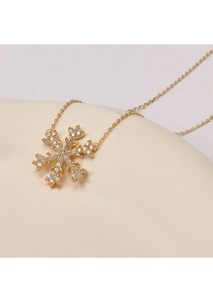 14 Ayar Altın Kar Tanesi Kolye fırsatları