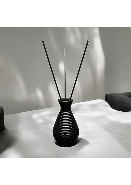 Amaçlı Siyah Cam Vazo - Çiçek, Koku Çubukları ve Dekoratif Kullanım Için Şık Tasarım fırsatları