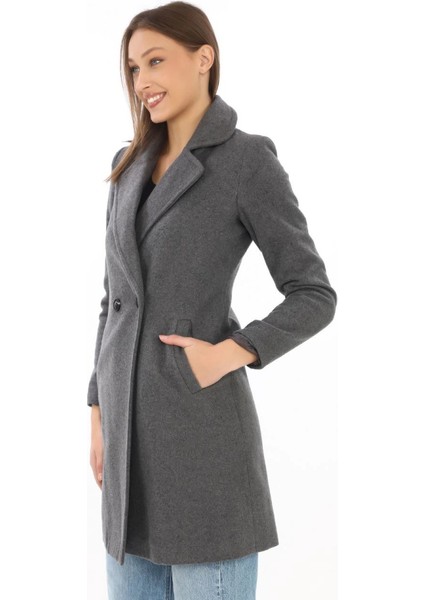 Kaşe Kaban – Siyah Yünlü Dokuma, Kruvaze Yaka, Astarlı, Cepli, Kuşaklı Uzun Boy Tesettür Uyumlu Kışlık Şık Kaban - Füme fırsatları