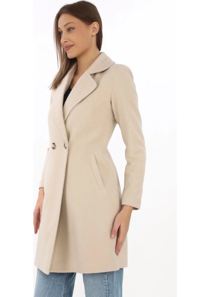 Kaşe Kaban – Siyah Yünlü Dokuma, Kruvaze Yaka, Astarlı, Cepli, Kuşaklı Uzun Boy Tesettür Uyumlu Kışlık Şık Kaban - Bej fırsatları