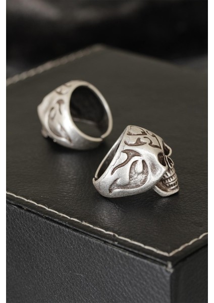 Kuru Kafa Tasarımlı Eskitme Gümüş Desenli Ayarlamalı Model Erkek Yüzük fiyatları