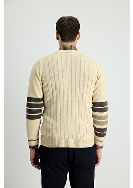 Triko Hırka Yünlü Örme Kumaşla Şık Desenli Tasarım Erkekler İçin