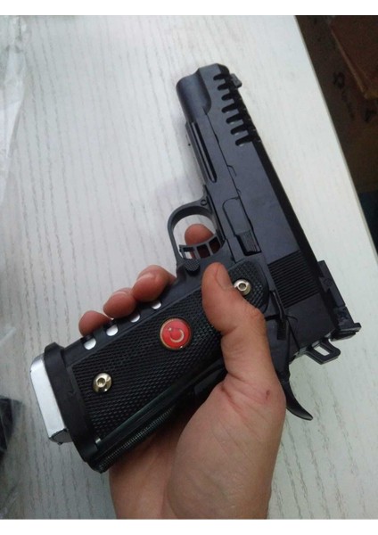 Boncuklu Tabanca Bayraklı fırsatları