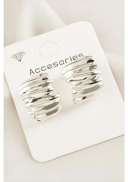 Burgulu Yeni Sezon Metal Küpe