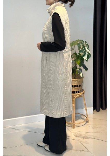 Örme Jakar Detay Yelek 14361 Bej modelleri