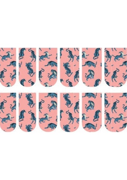 Kaplan Desenli Tırnak Dövmesi