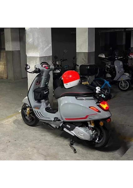Vespa Primavera Sprint Için 125 150 2017-2023 Motosiklet Arka Yolcu Ayak Adımları Ayak Çekimi Pedal Aksesuarları (Yurt Dışından) modelleri