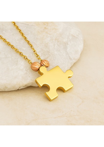 14 Ayar Altın Dorika Detaylı Puzzle Kolye